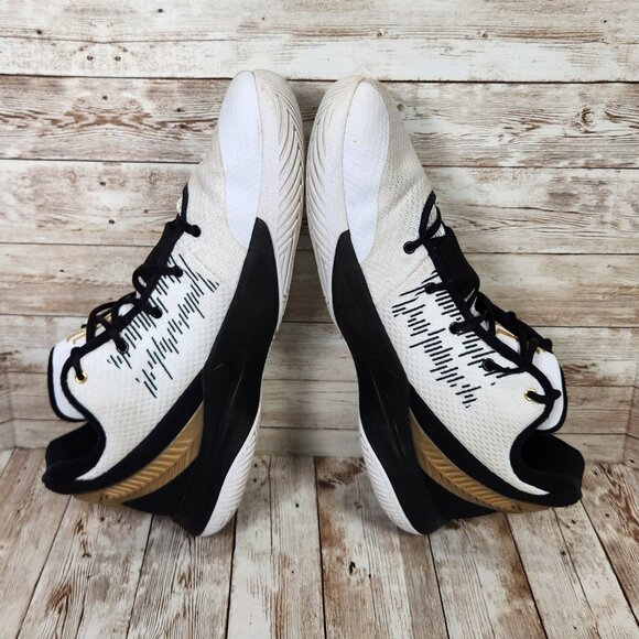 NIKE Kyrie Flytrap 2 Men\'s 13 White Black Athletic Basketball Shoes Sneakers main image 7
